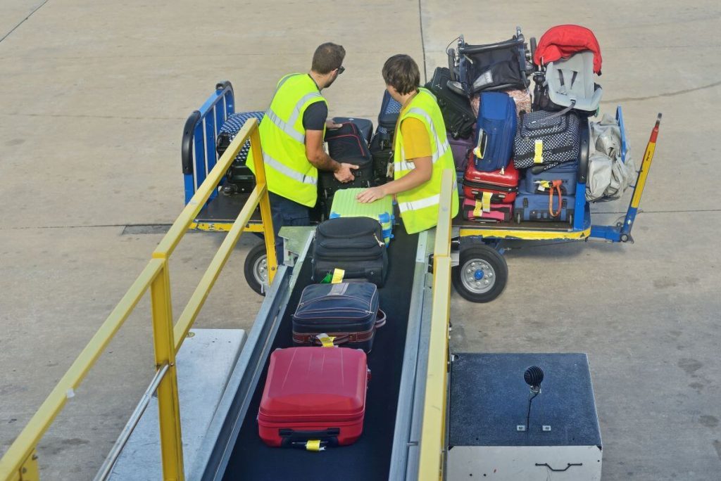 ubezpieczenie bagażu przed podróżą samolotem